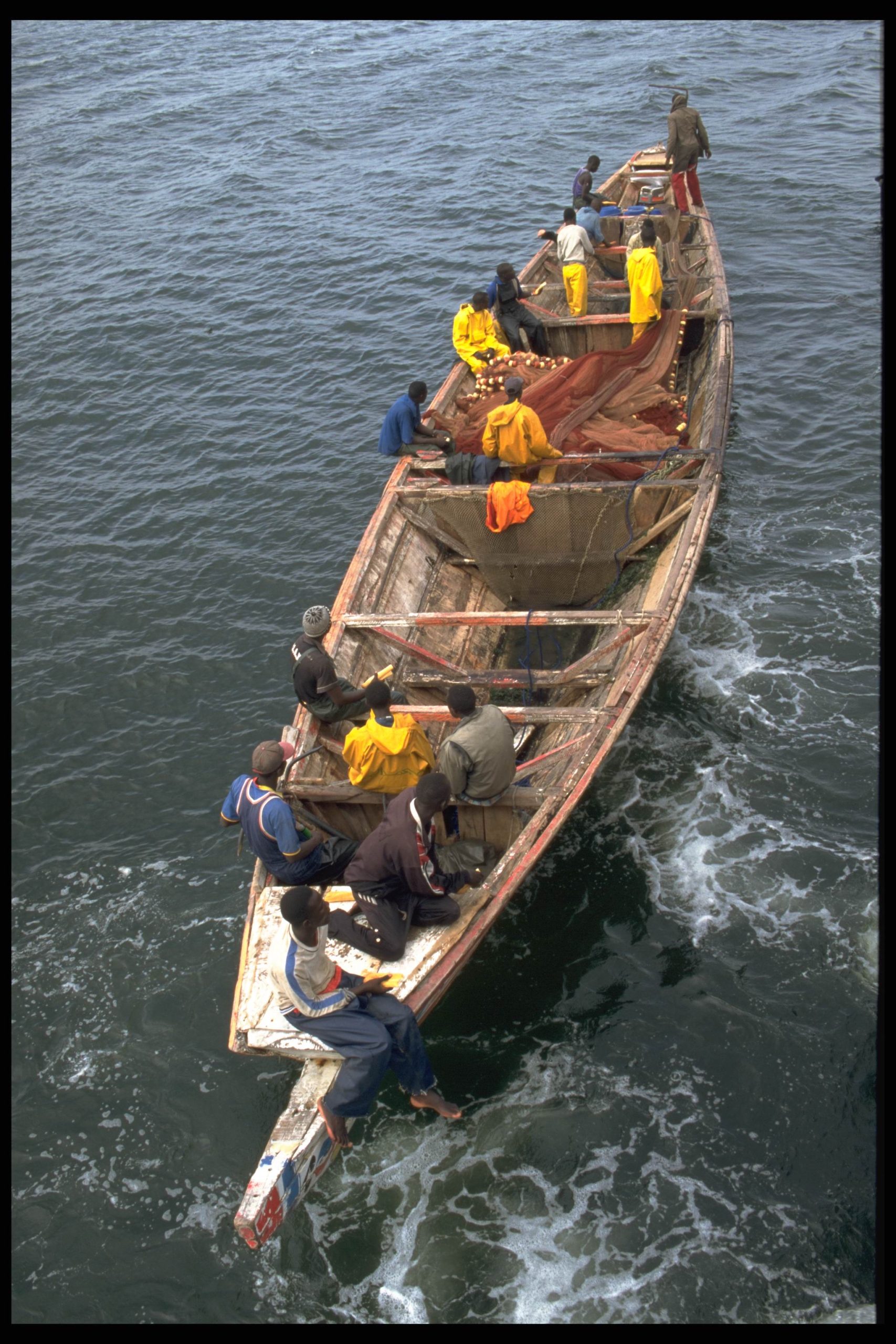 A tuna fishing vessel in Dakar, Senegal – ICSF